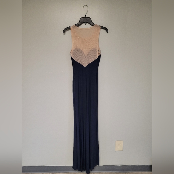 City Triangles Prom Dress - Picture 2 of 6
